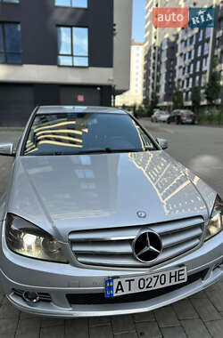 Седан Mercedes-Benz C-Class 2010 в 
