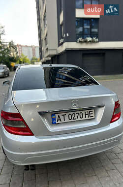 Седан Mercedes-Benz C-Class 2010 в 