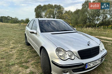 Седан Mercedes-Benz C-Class 2002 в 