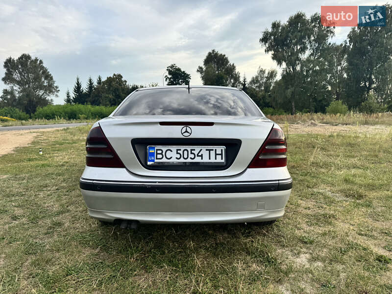 Седан Mercedes-Benz C-Class 2002 в Яворове фото 13 Седан Mercedes-Benz C-Class 2002 в Яворове