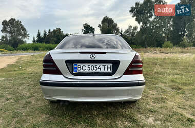 Седан Mercedes-Benz C-Class 2002 в 