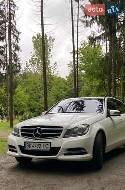 Универсал Mercedes-Benz C-Class 2012 в Ровно