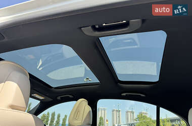 Седан Mercedes-Benz C-Class 2023 в 