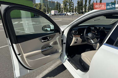 Седан Mercedes-Benz C-Class 2023 в 