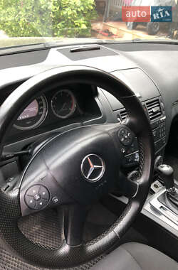 Универсал Mercedes-Benz C-Class 2008 в 