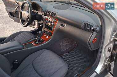 Универсал Mercedes-Benz C-Class 2003 в 