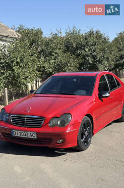 Седан Mercedes-Benz C-Class 2005 в Миколаєві