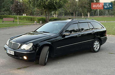 Универсал Mercedes-Benz C-Class 2004 в Горишних Плавнях