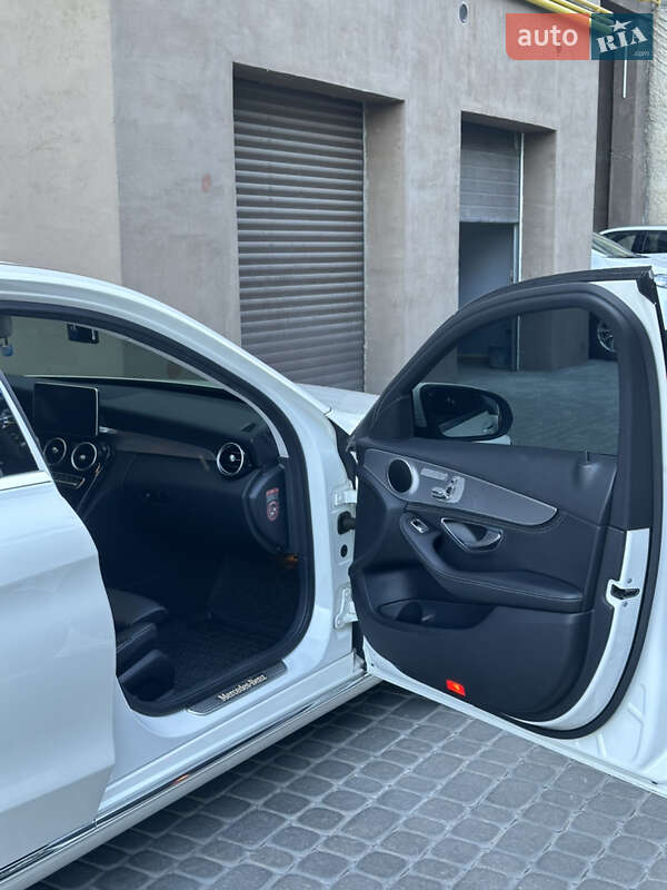 Седан Mercedes-Benz C-Class 2015 в Виннице фото 19 Седан Mercedes-Benz C-Class 2015 в Виннице