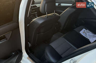 Седан Mercedes-Benz C-Class 2011 в 