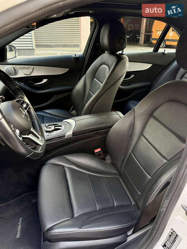 Седан Mercedes-Benz C-Class 2021 в Киеве