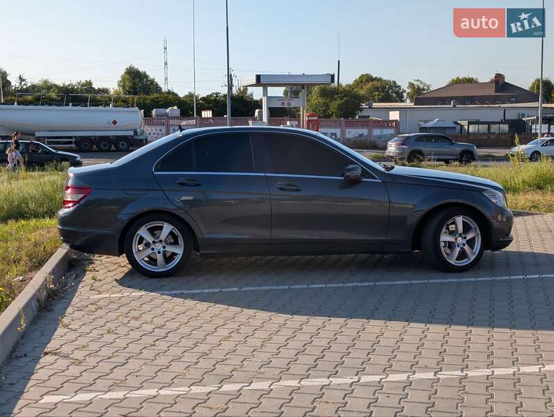 Седан Mercedes-Benz C-Class 2007 в Виннице фото 5 Седан Mercedes-Benz C-Class 2007 в Виннице