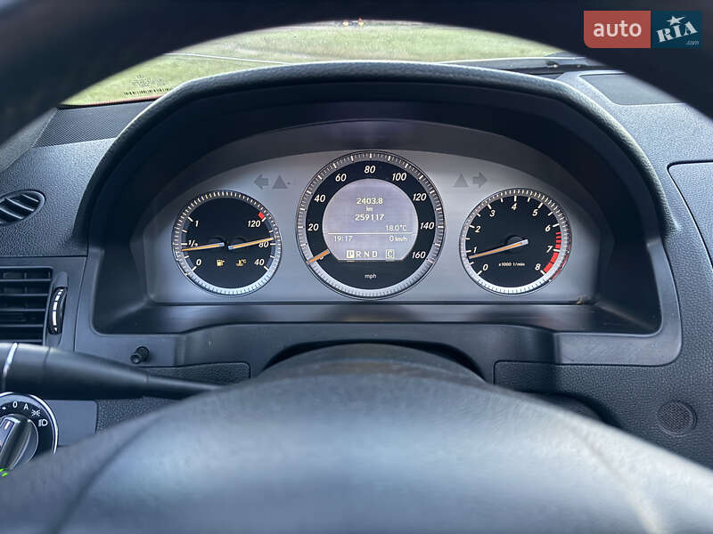 Седан Mercedes-Benz C-Class 2007 в Конотопе