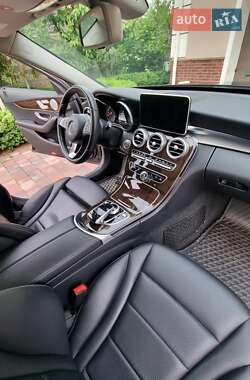 Седан Mercedes-Benz C-Class 2017 в Києві