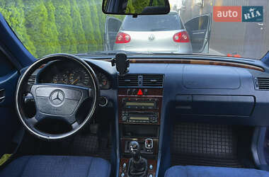 Седан Mercedes-Benz C-Class 1998 в 