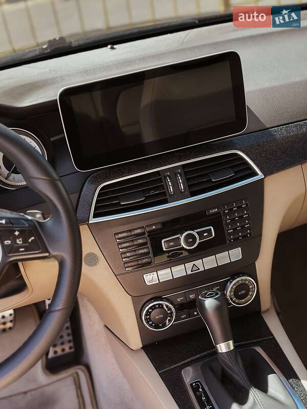 Купе Mercedes-Benz C-Class 2011 в Николаеве