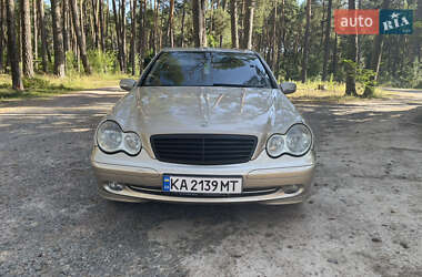 Седан Mercedes-Benz C-Class 2005 в Житомирі