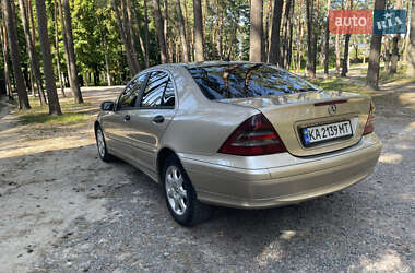 Седан Mercedes-Benz C-Class 2005 в 
