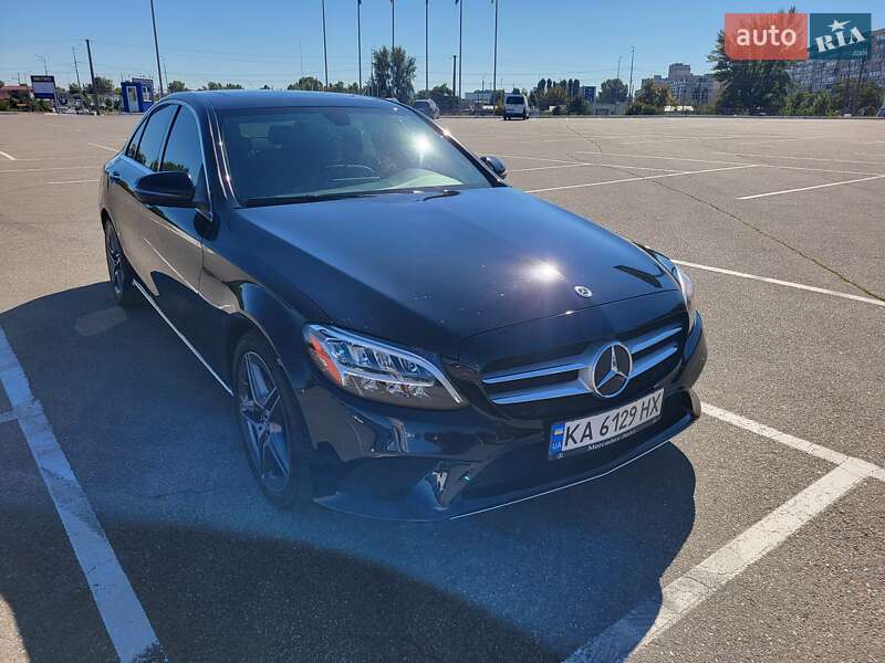 Седан Mercedes-Benz C-Class 2018 в Киеве