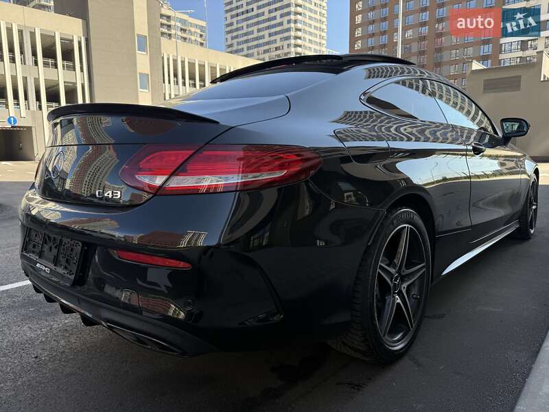 Купе Mercedes-Benz C-Class 2018 в Киеве