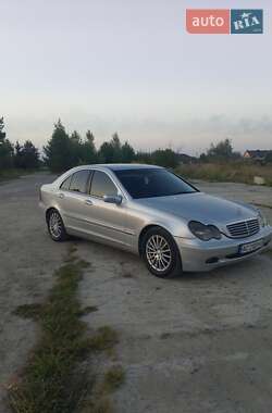 Седан Mercedes-Benz C-Class 2001 в 