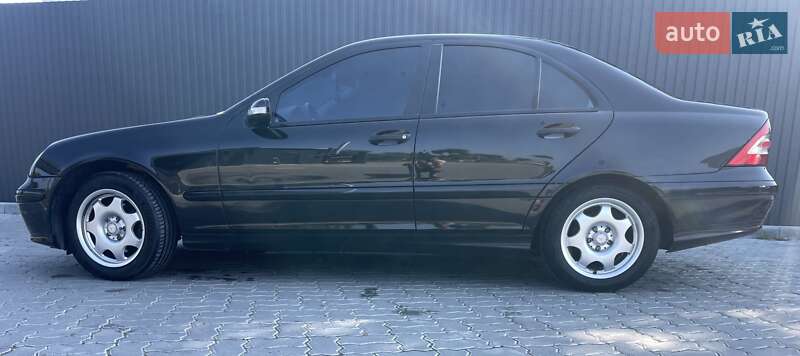 Седан Mercedes-Benz C-Class 2007 в Меденичах фото 13 Седан Mercedes-Benz C-Class 2007 в Меденичах