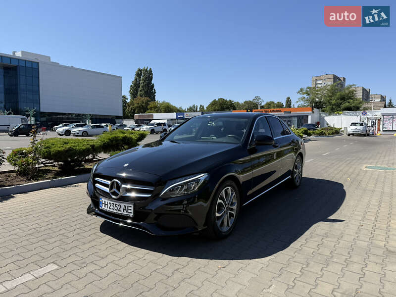 Mercedes-Benz C-Class 2017
