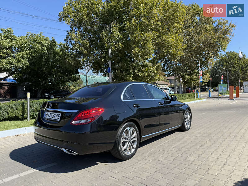 Седан Mercedes-Benz C-Class 2017 в Одесі