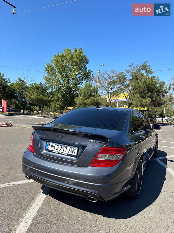 Седан Mercedes-Benz C-Class 2007 в Одессе