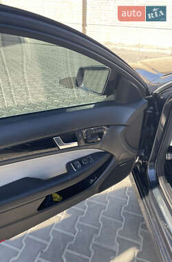 Купе Mercedes-Benz C-Class 2011 в 