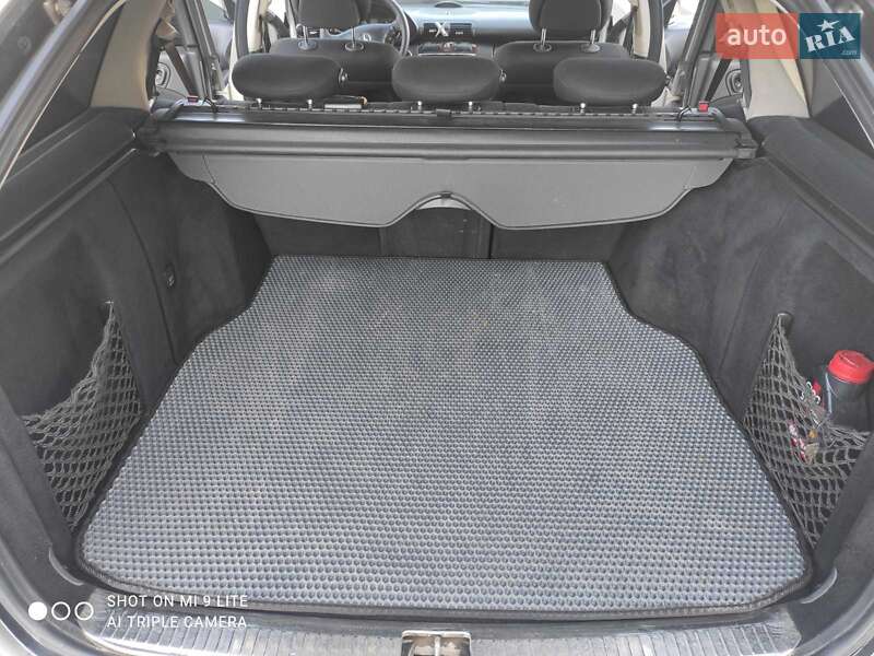 Универсал Mercedes-Benz C-Class 2004 в Киеве