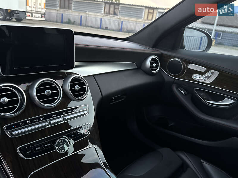 Седан Mercedes-Benz C-Class 2017 в Тернополе