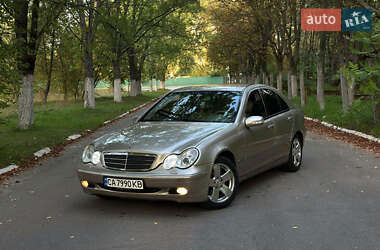 Седан Mercedes-Benz C-Class 2002 в Чернігові