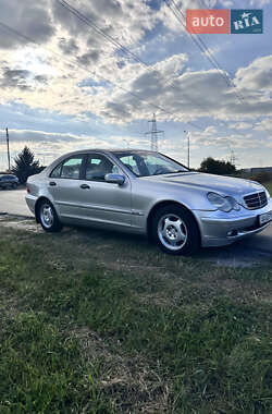 Седан Mercedes-Benz C-Class 2001 в 
