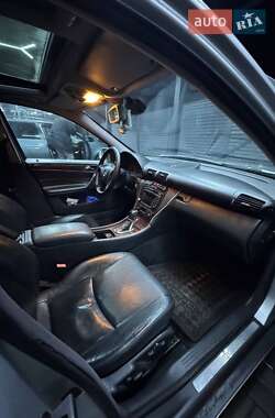 Седан Mercedes-Benz C-Class 2001 в 
