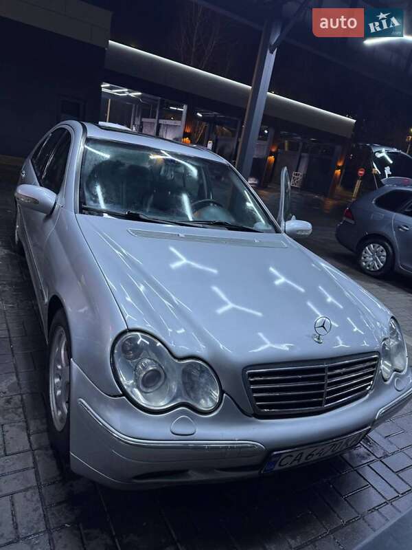 Седан Mercedes-Benz C-Class 2001 в Черкасах фото 8 Седан Mercedes-Benz C-Class 2001 в Черкасах