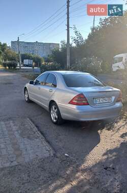 Седан Mercedes-Benz C-Class 2001 в 