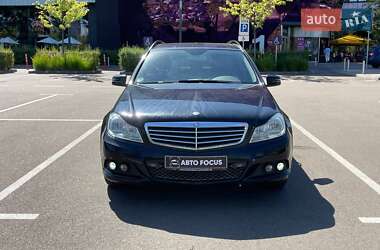 Универсал Mercedes-Benz C-Class 2013 в 