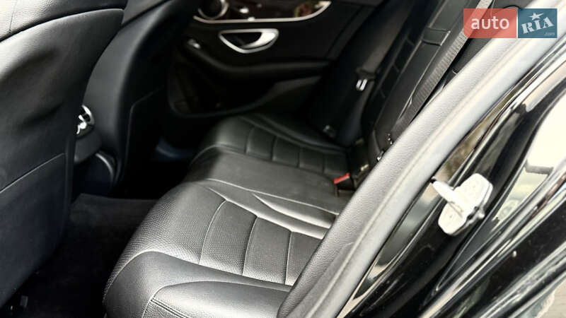 Седан Mercedes-Benz C-Class 2015 в Запорожье