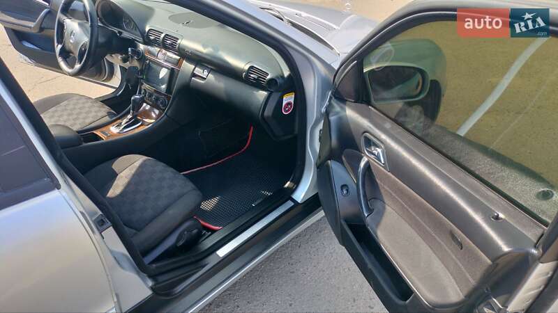 Універсал Mercedes-Benz C-Class 2007 в Ізмаїлі фото 5 Універсал Mercedes-Benz C-Class 2007 в Ізмаїлі