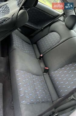 Купе Mercedes-Benz C-Class 2001 в 