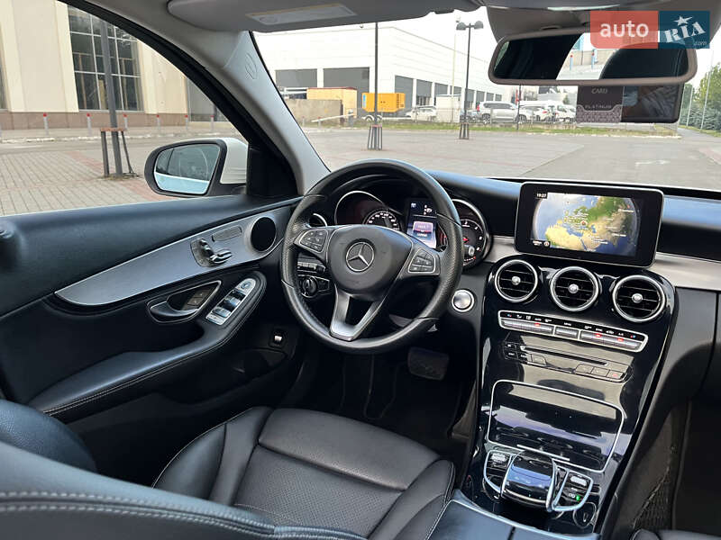 Седан Mercedes-Benz C-Class 2014 в Киеве