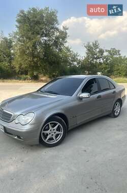 Седан Mercedes-Benz C-Class 2003 в 