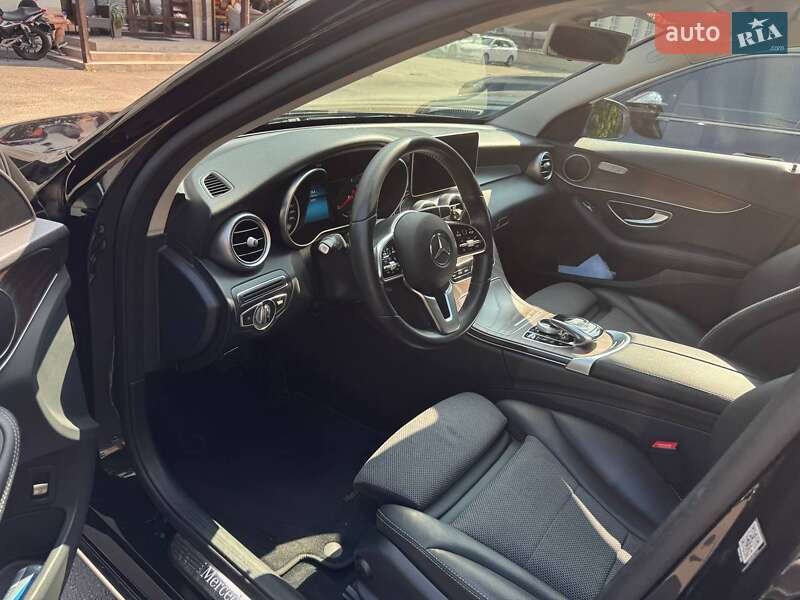 Седан Mercedes-Benz C-Class 2018 в Києві фото 3 Седан Mercedes-Benz C-Class 2018 в Києві