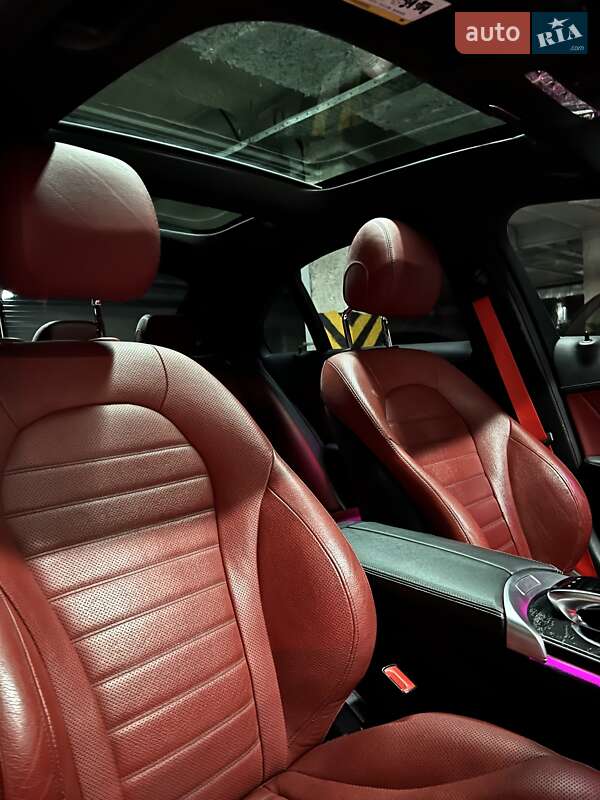 Седан Mercedes-Benz C-Class 2015 в Киеве