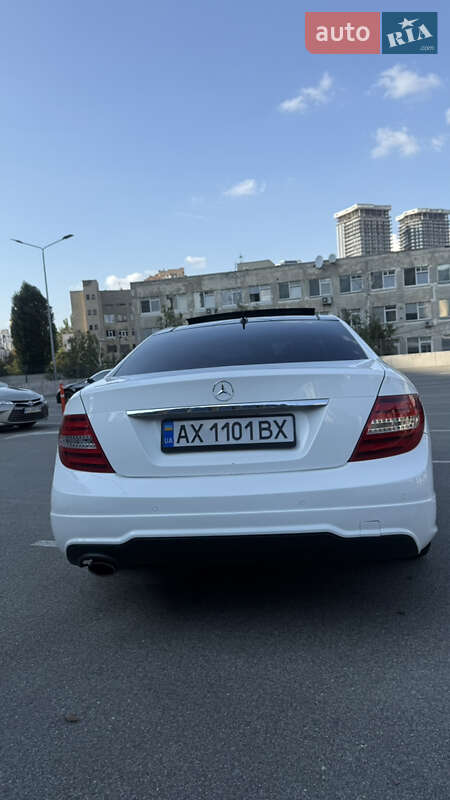 Купе Mercedes-Benz C-Class 2012 в Харькове