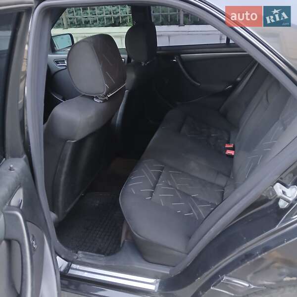 Седан Mercedes-Benz C-Class 1999 в Киеве фото 2 Седан Mercedes-Benz C-Class 1999 в Киеве