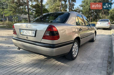 Седан Mercedes-Benz C-Class 1995 в 