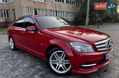 Седан Mercedes-Benz C-Class 2010 в Кривому Розі