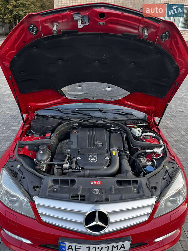 Седан Mercedes-Benz C-Class 2010 в Кривому Розі фото 27 Седан Mercedes-Benz C-Class 2010 в Кривому Розі